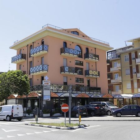 Residenza Sol Holiday Rimini Buitenkant foto