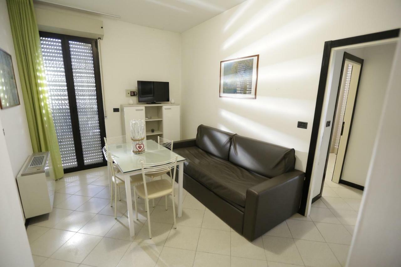 Residenza Sol Holiday Rimini Buitenkant foto